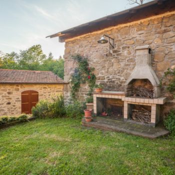 Casa in campagna con barbeque